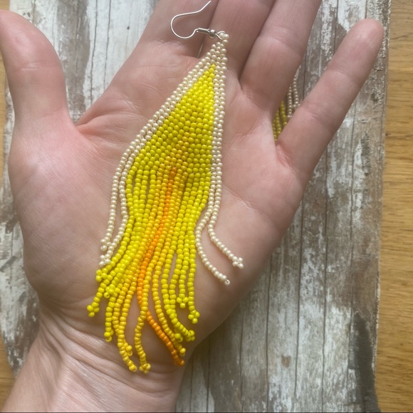 ☀️Free people yellow beaded boho earrings☀️ - Picture 5 of 5
